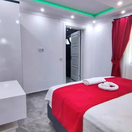 Uzumlu Village 2 Bedroom 7532 ヴィラ カルカン