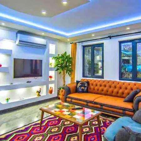 ヴィラ Uzumlu Village 2 Bedroom 7532 カルカン