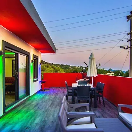 Uzumlu Village 2 Bedroom 7532 ヴィラ *